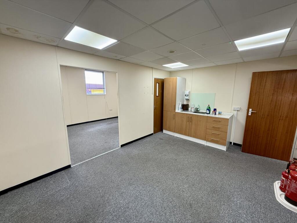 Additional image 5 of 23 Liberty Close, Woolsbridge Industrial Estate, Three Legged Cross, Wimborne, BH21 6SY