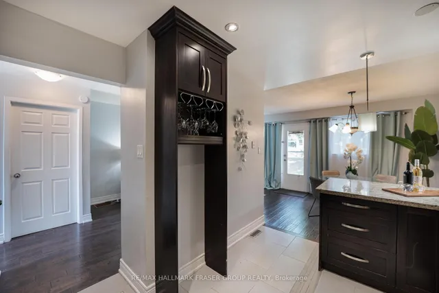 Additional image 16 of 341 Military Tr Unit 21