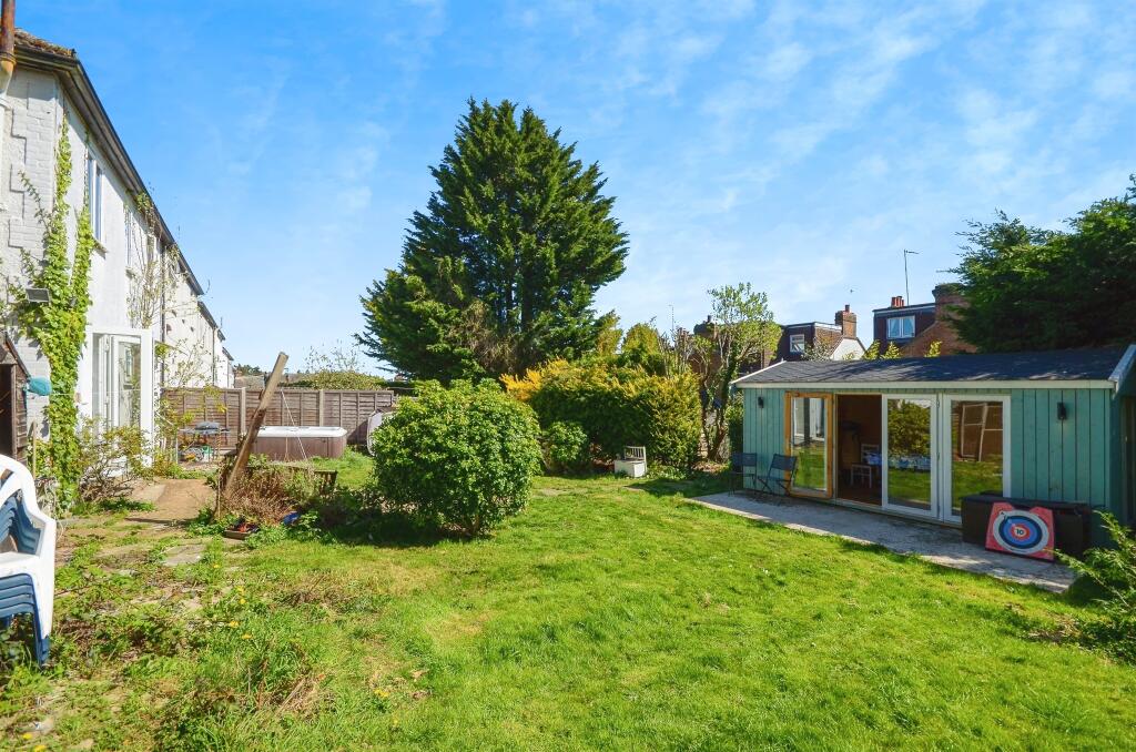 Additional image 15 of Longfield Road, Southdown, Harpenden