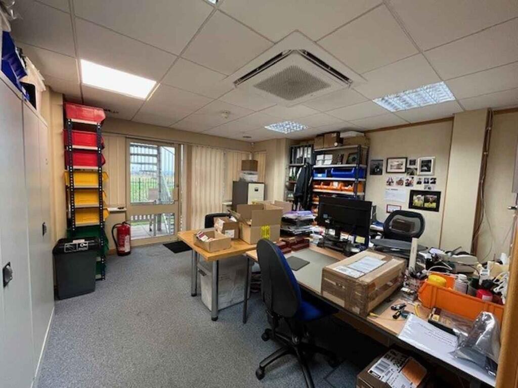 Additional image 5 of First Floor, East House, Braeside Business Park, Sterte Avenue West, Poole, Dorset, BH15