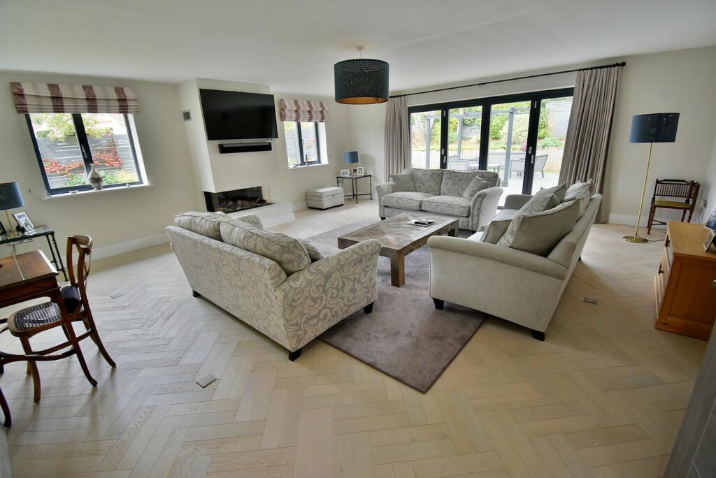 Additional image 14 of Pringles Drive, Ferndown, BH22