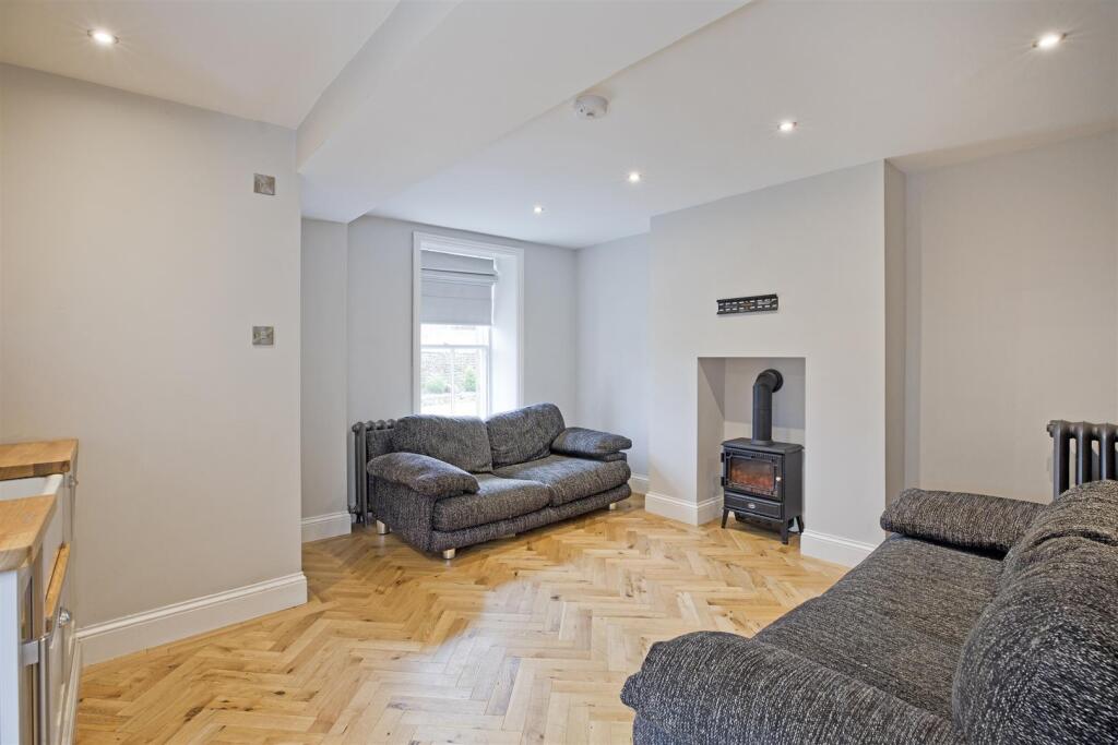 Additional image 35 of Oakfield House, Hazlewood