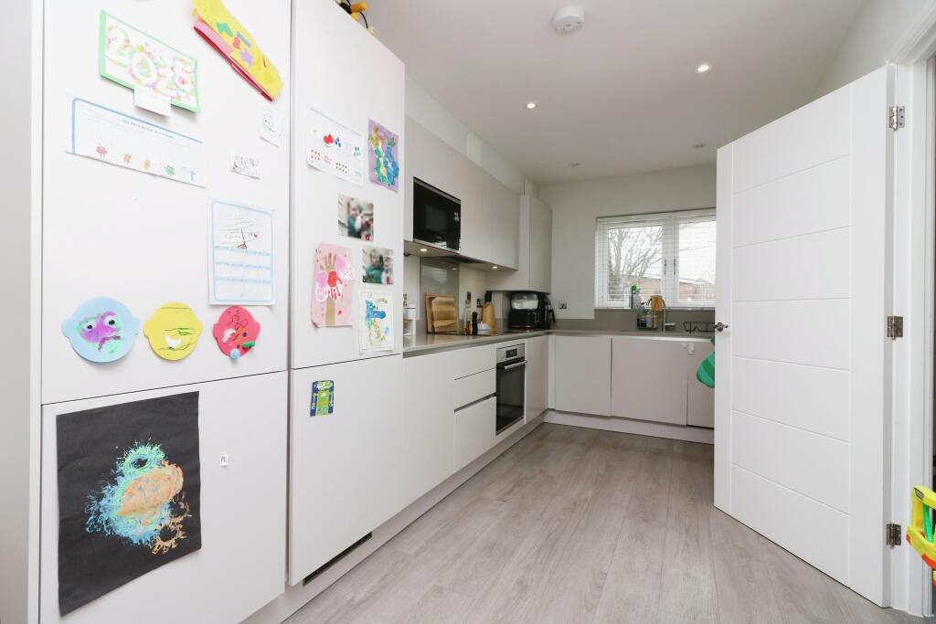 Additional image 10 of Hall Grove, Welwyn Garden City, AL7