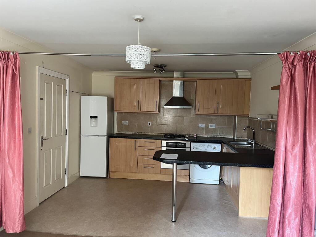 Additional image 3 of Woolcombers Way, Bradford