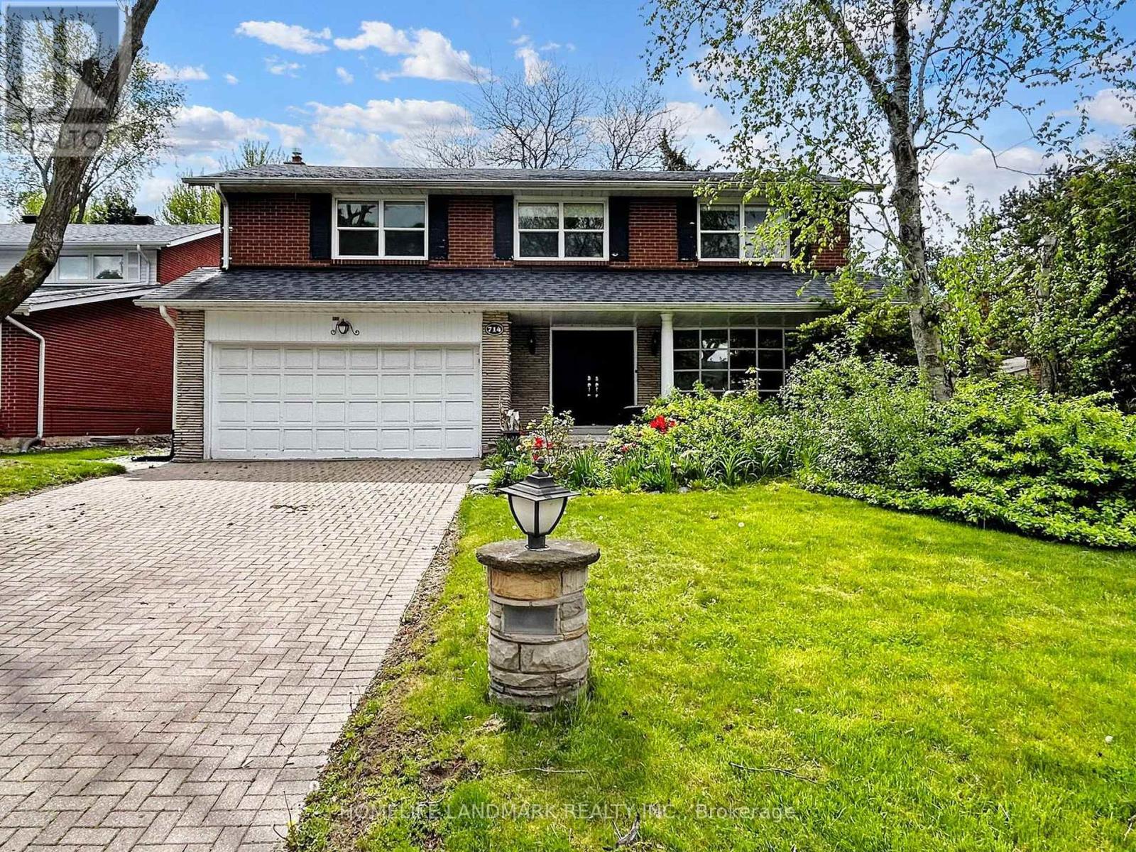 714 CONACHER DRIVE|Toronto (Newtonbrook East), Ontario M2M3N6