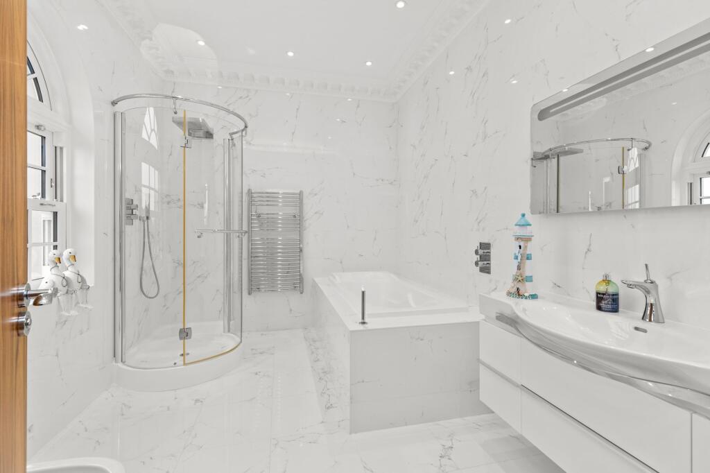 Additional image 25 of High Street, Angmering, BN16