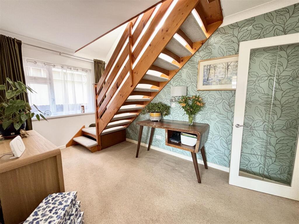 Additional image 12 of Lake Drive, Hamworthy