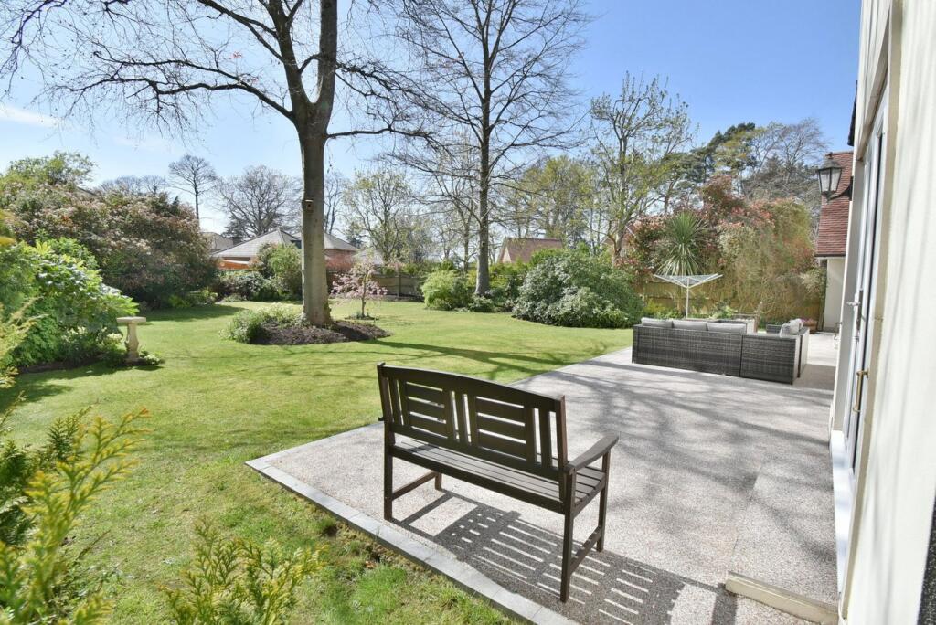 Additional image 13 of Badgers Walk, Ferndown, BH22