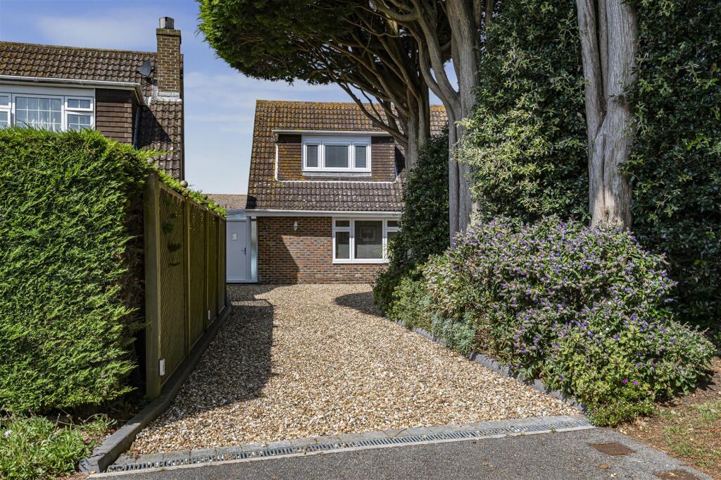 Additional image 44 of Mark Close, Seaford