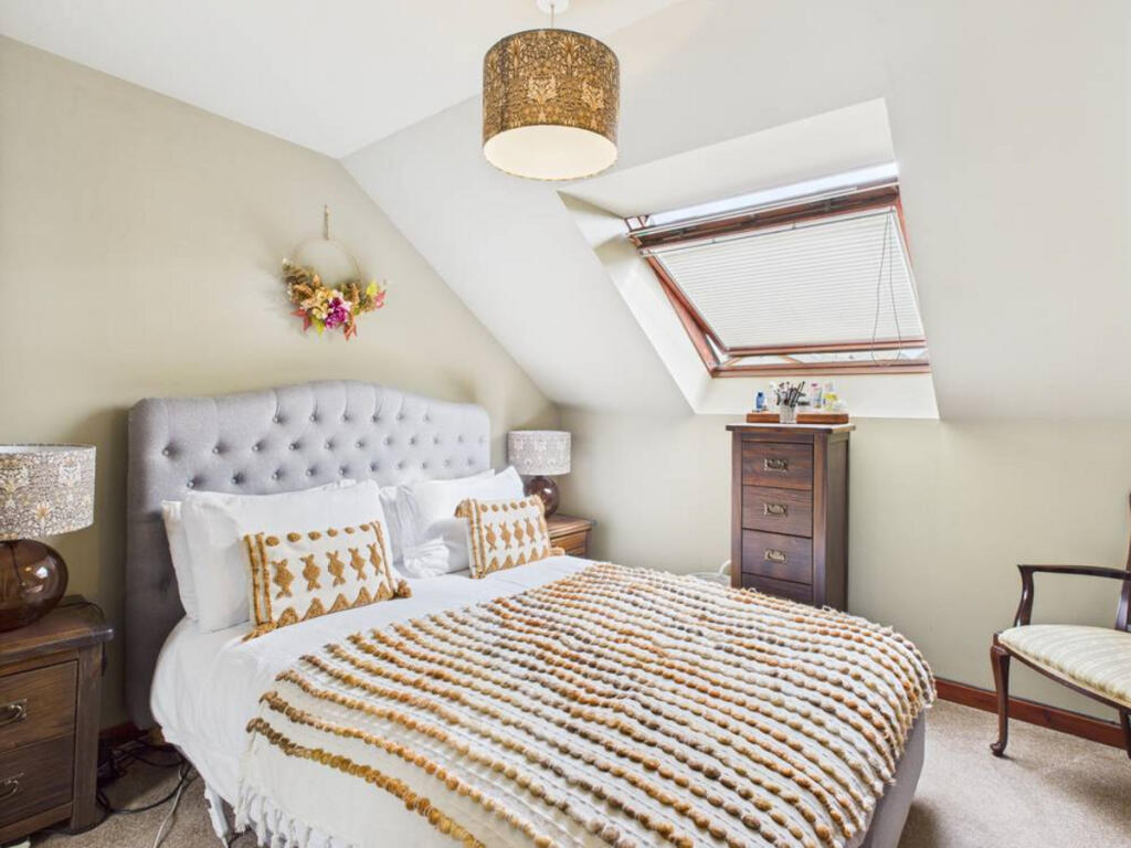 Additional image 10 of Victoria Gardens, Banff, AB45