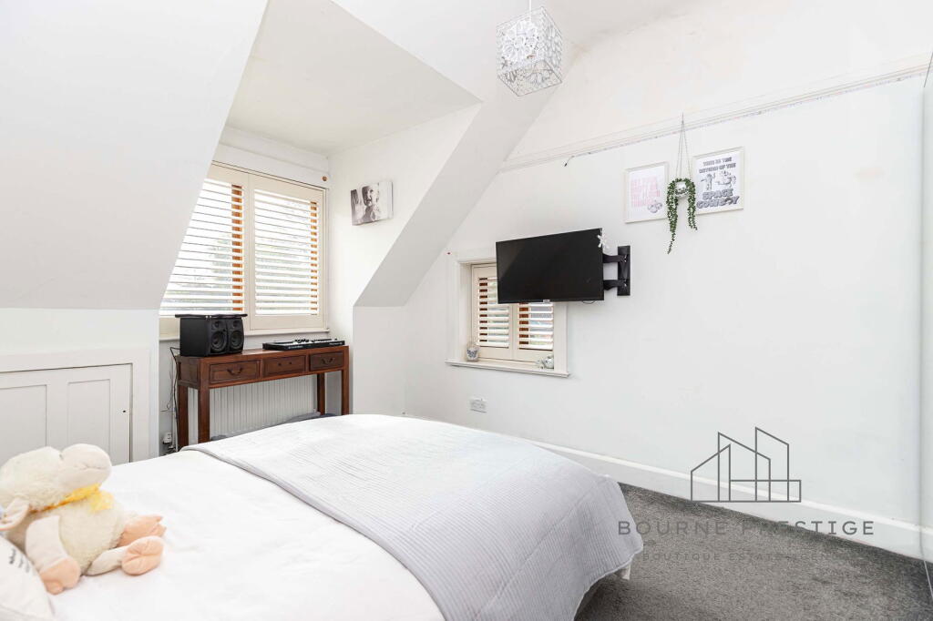 Additional image 34 of St Albans Ave, Queens Park