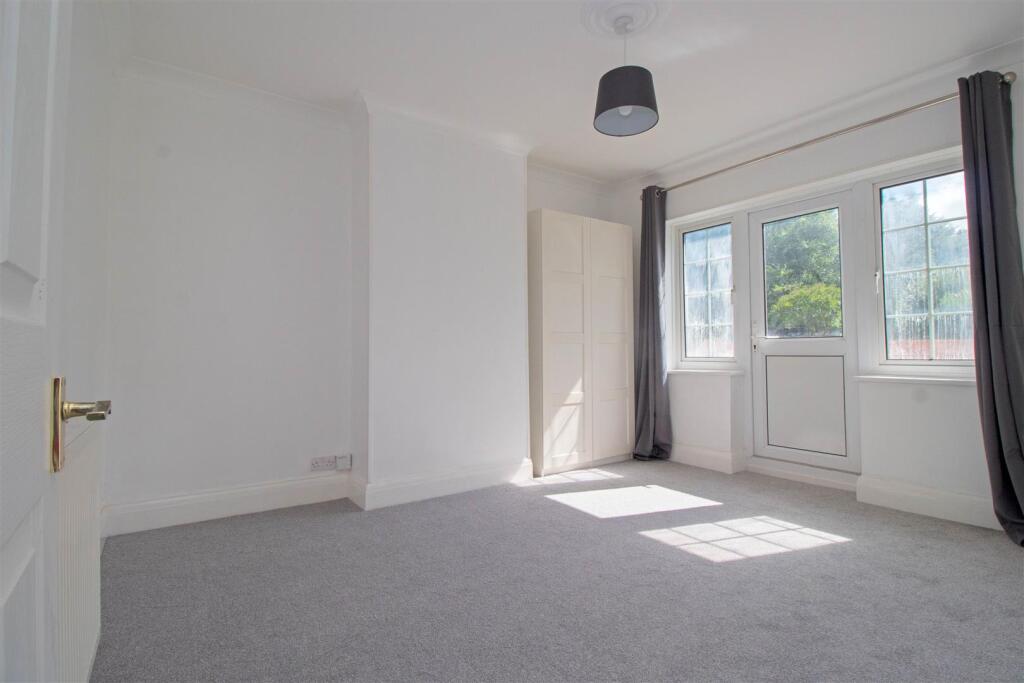 Additional image 8 of Hillside Way, Brighton, BN2