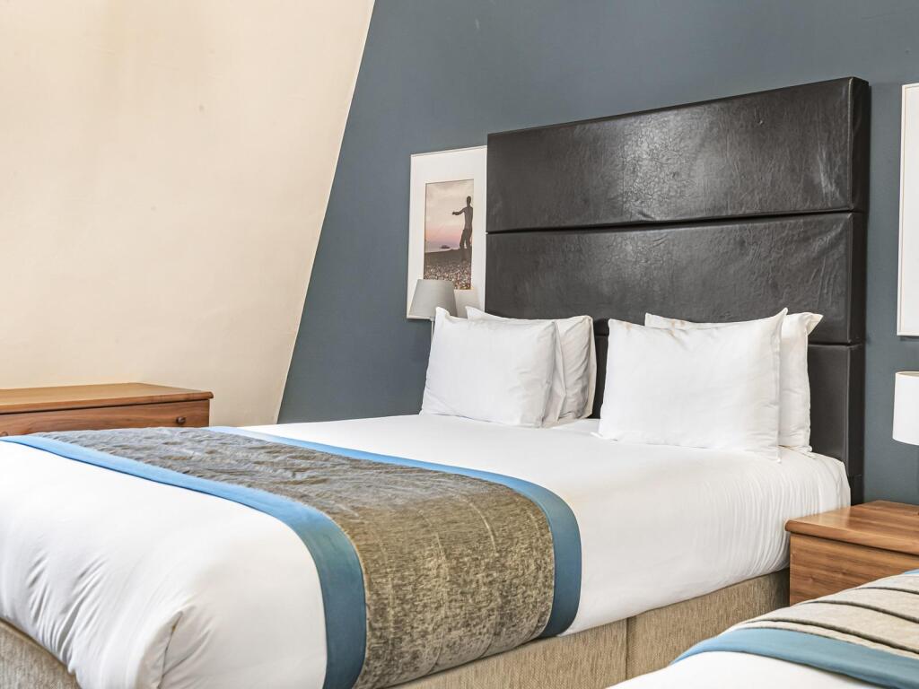 Additional image 3 of Queens Hotel Brighton, 1-3 Kings Road, Brighton, BN1 1NS