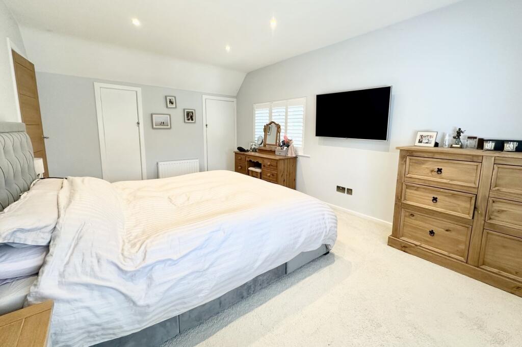 Additional image 15 of Brackendale Road, Queens Park, Bournemouth, BH8