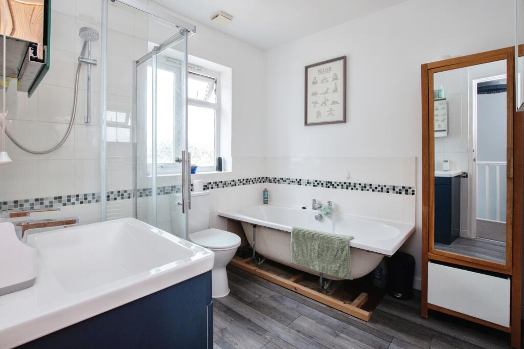 Additional image 7 of Wimborne Road, Bournemouth, BH10