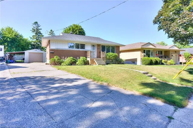 Additional image 3 of 71 Broadmoor Ave