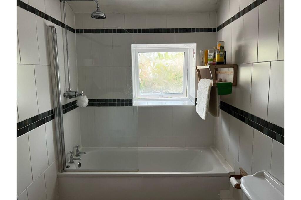 Additional image 29 of Blackburn Road, Bolton, BL7