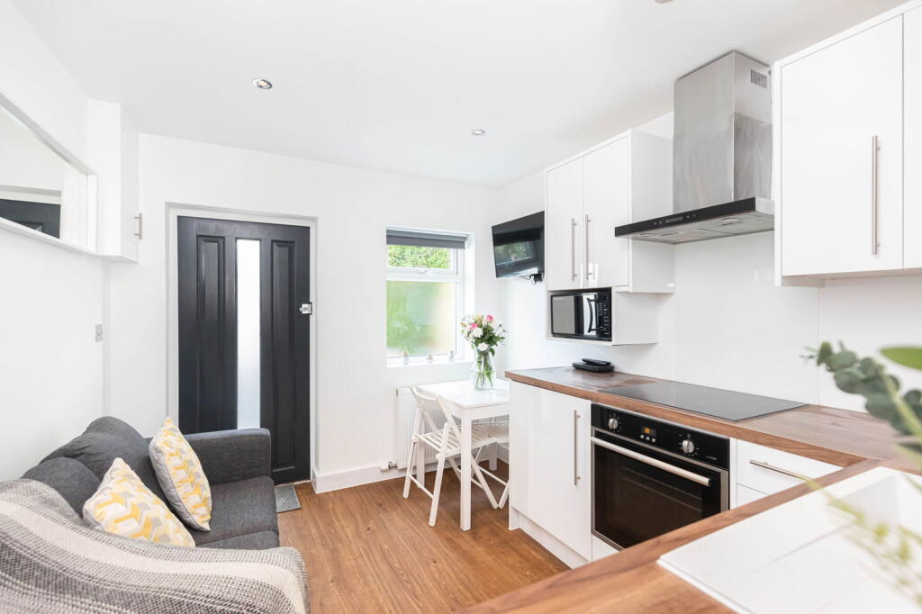 Additional image 30 of Belle Vue Crescent, Southbourne, Bournemouth