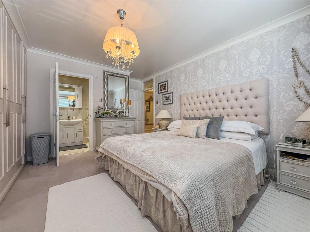 Additional image 8 of Chantry Close, Highcliffe On Sea, Christchurch, Dorset, BH23