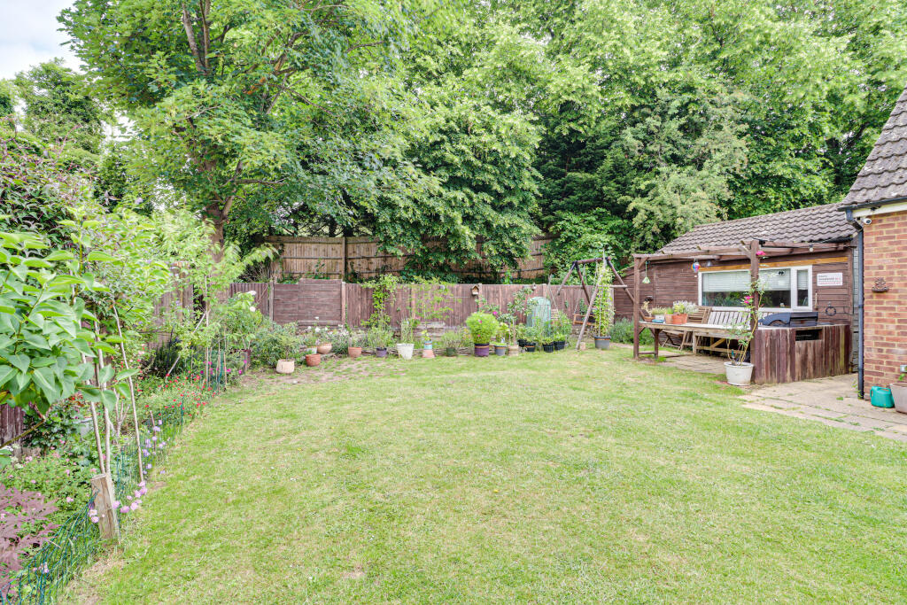 Additional image 18 of London Road, Markyate, St Albans, AL3