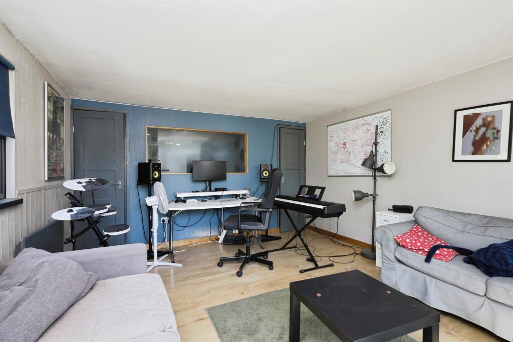 Additional image 12 of Park Avenue, Eastbourne