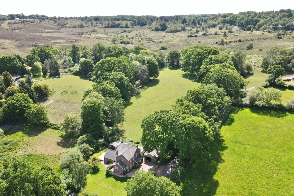 Additional image 36 of Shobley, BH24