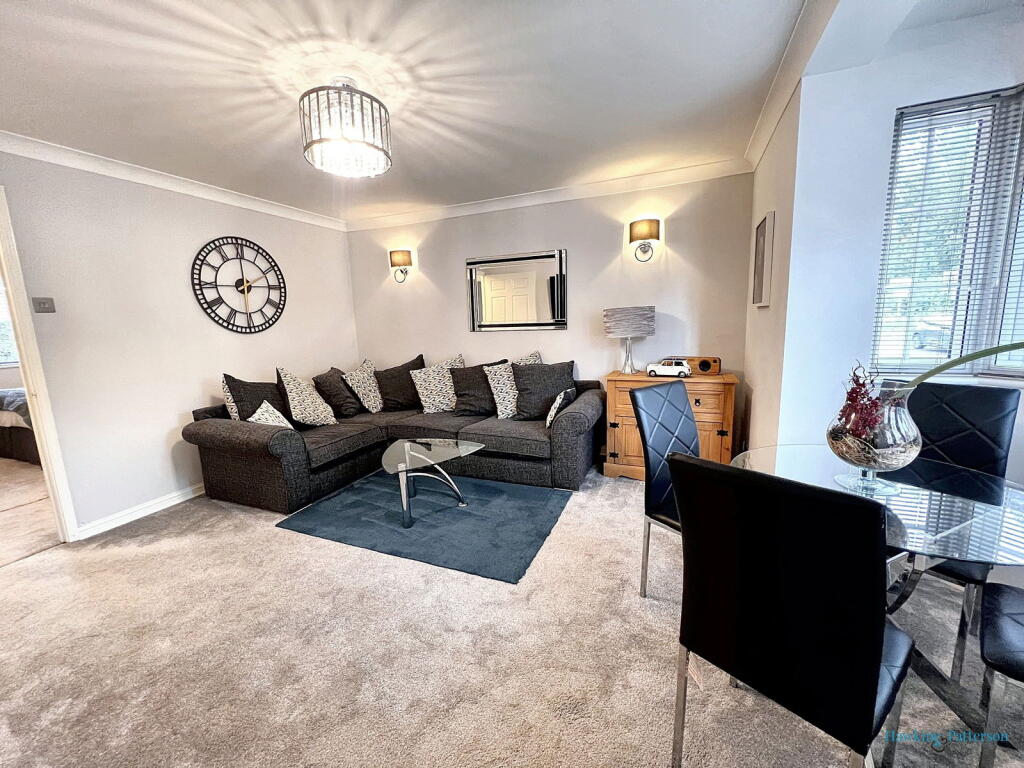 Additional image 2 of High Street, Henley-in-arden, B95 5FH