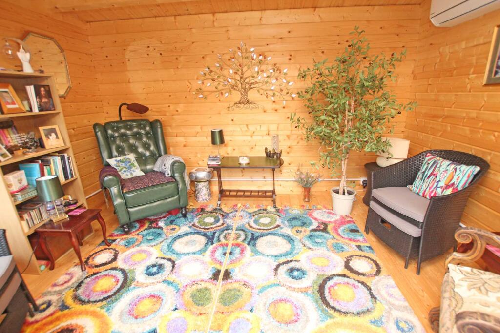 Additional image 9 of Saffrons Road, Eastbourne, BN21 1DU