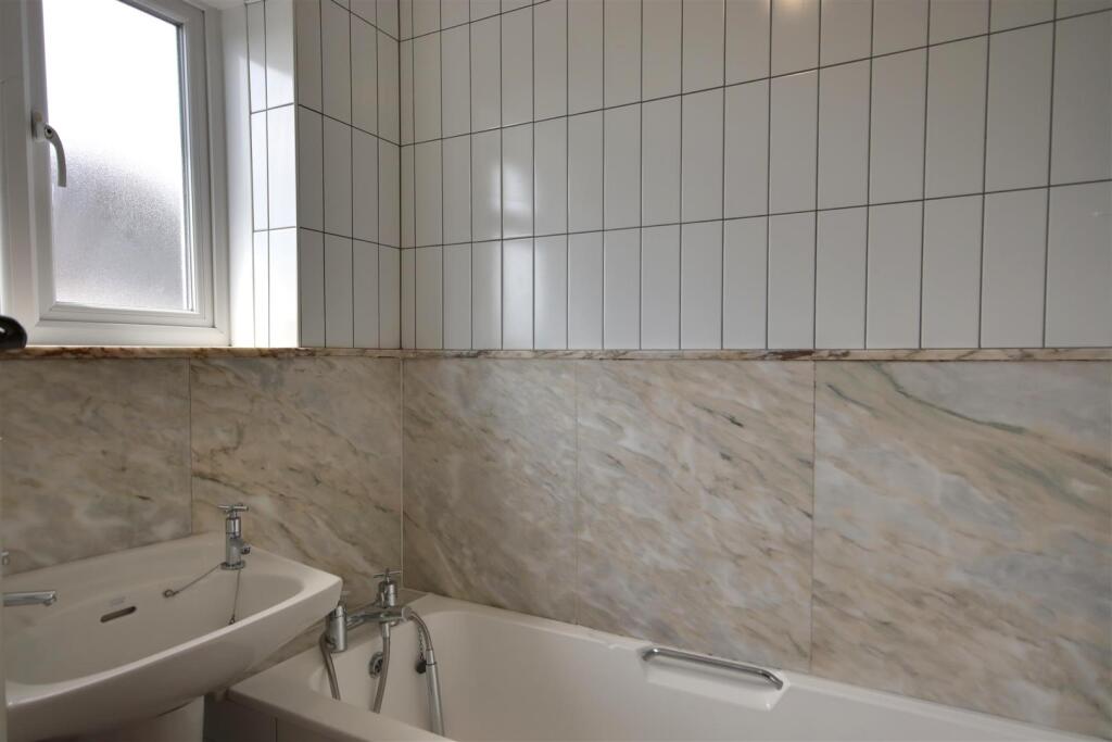 Additional image 5 of South Street, Lancing, BN15