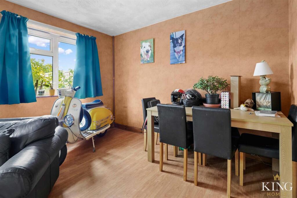 Additional image 4 of Hertford Road, Alcester