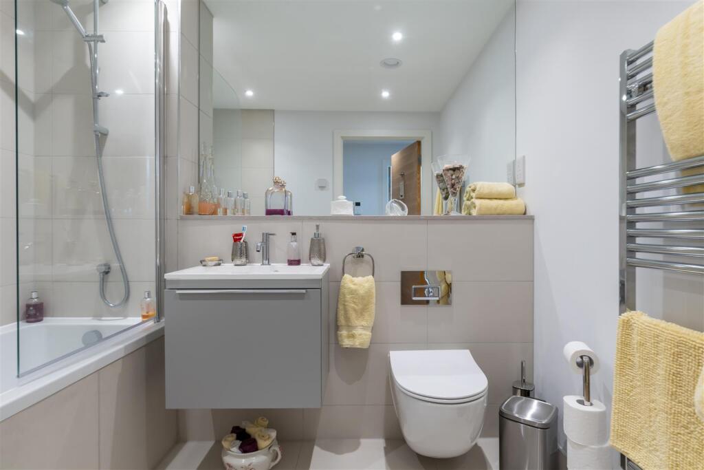 Additional image 13 of High Street, Poole Quay