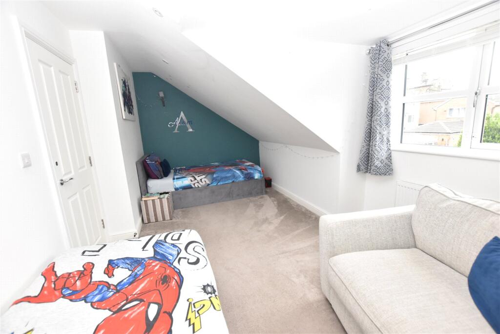 Additional image 16 of Hutton Hall Drive, Bradford, West Yorkshire