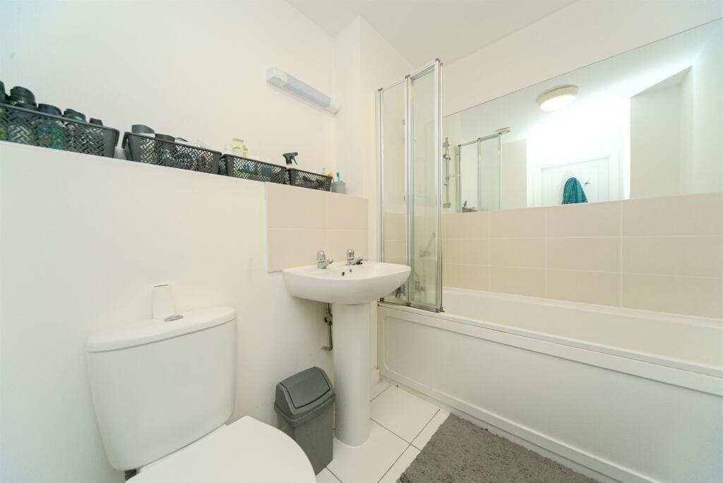 Additional image 11 of Carnforth Crescent, Eastbourne