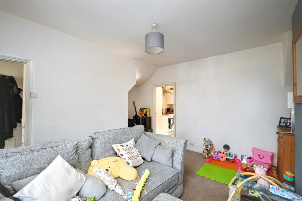 Additional image 5 of Roselands Avenue, Eastbourne