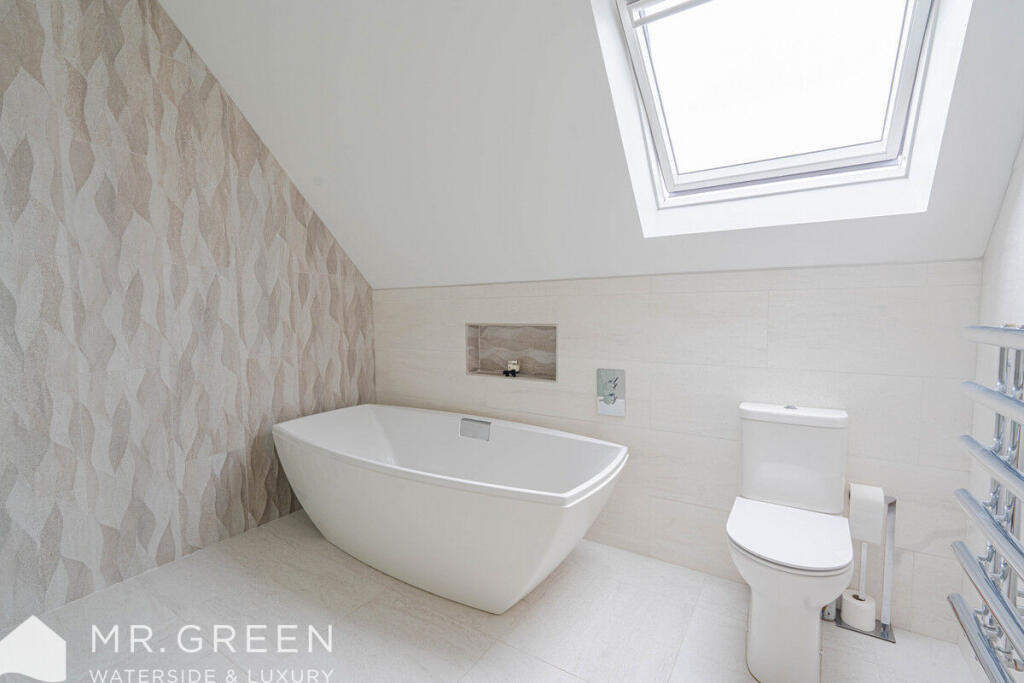 Additional image 27 of Broadway, Hengistbury Head, Bournemouth, BH6 4EH