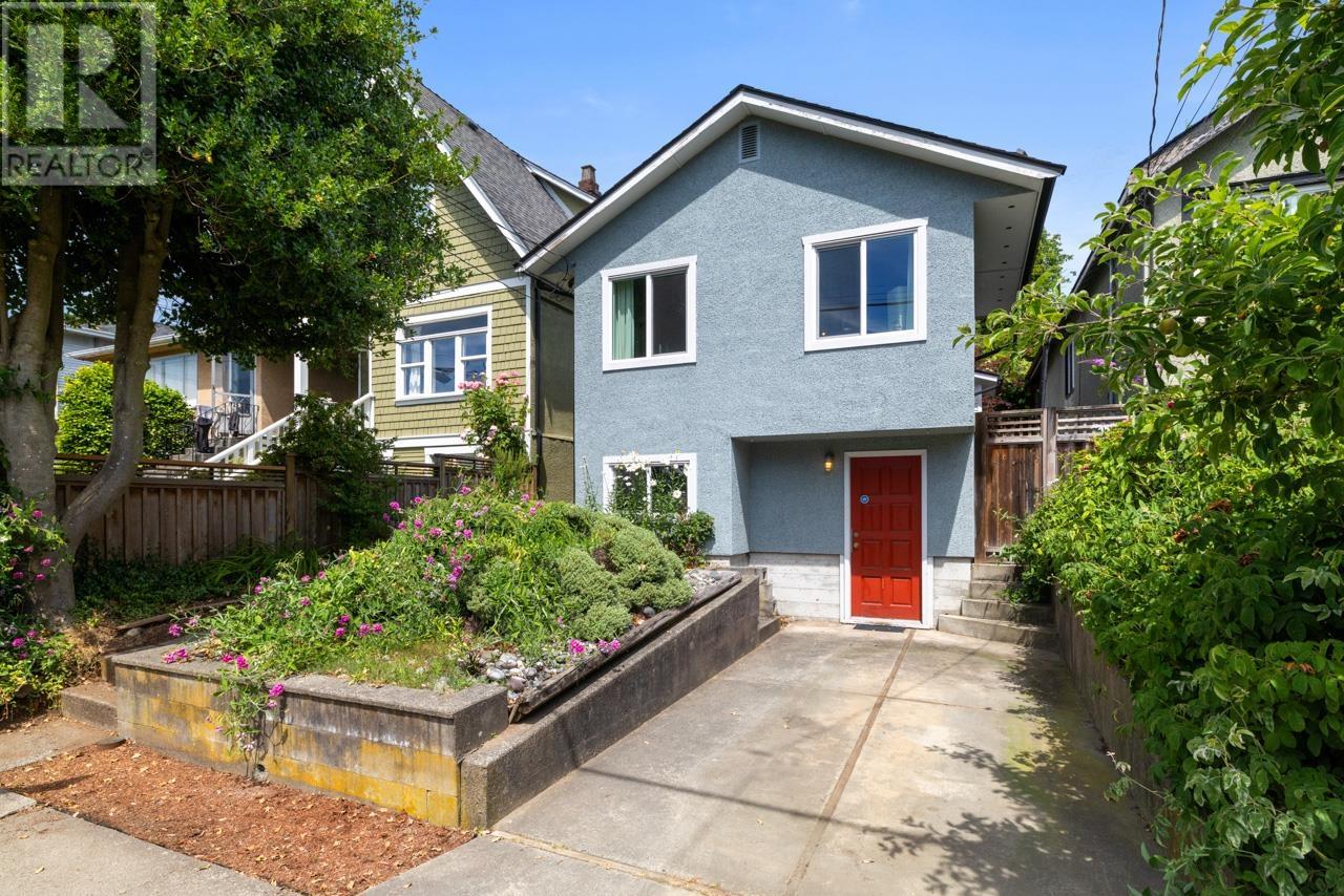 1737 E 5TH AVENUE|Vancouver, British Columbia V5N1L9