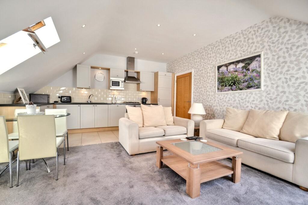 Additional image 2 of Broadstone