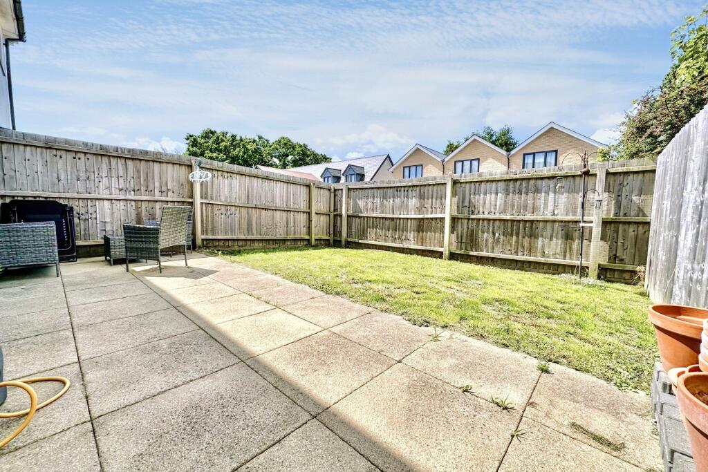 Additional image 10 of Upton