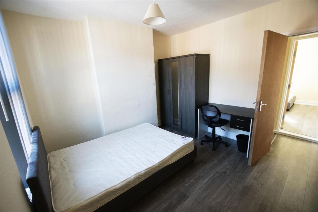 Additional image 7 of Gleave Road, Selly Oak, Birmingham, West Midlands, B29