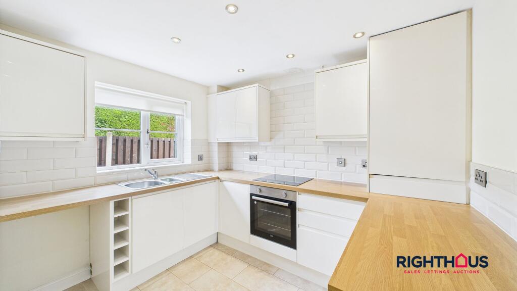 Additional image 2 of Smith Avenue, Bradford, BD6