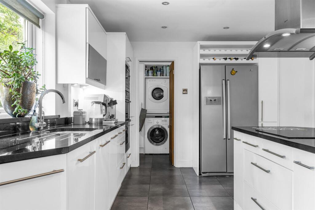 Additional image 8 of Turpins Ride, Welwyn