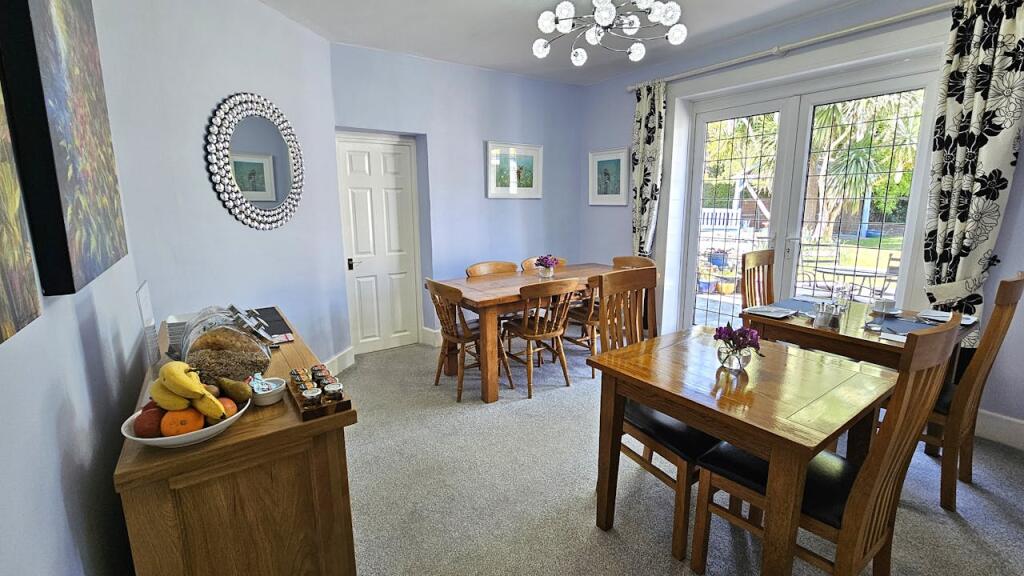Additional image 3 of Spurwing Guest House, 10 Sandford Road, Wareham, BH20 4DH