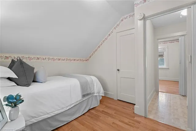 Additional image 28 of 188 Wentworth Ave