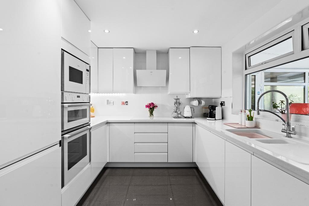 Additional image 12 of Queensway, Seaford, East Sussex, BN25 3EQ