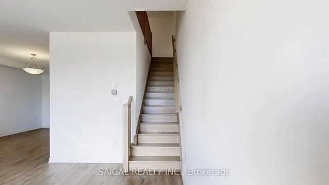 Additional image 17 of 41 Histand Tr