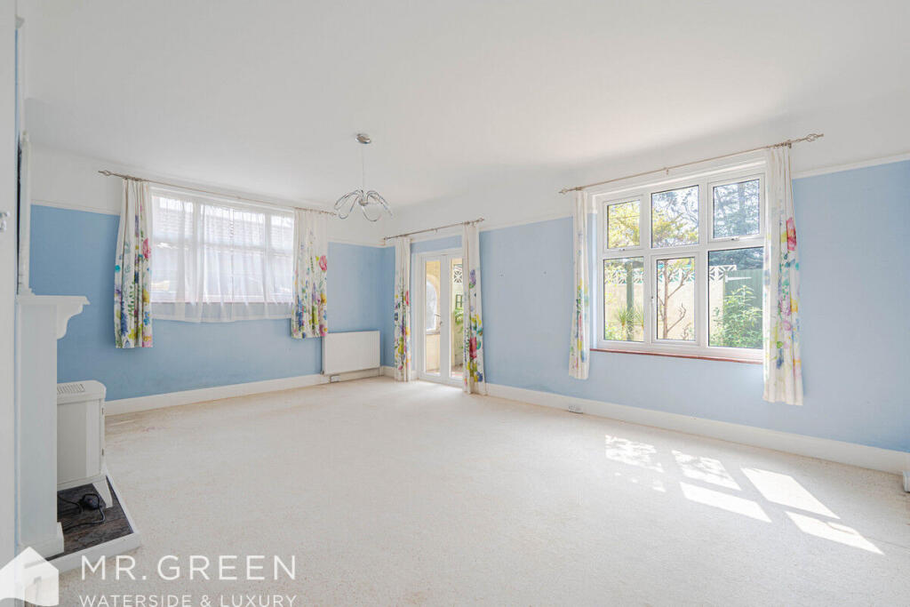 Additional image 7 of Thistlebarrow Road, Bournemouth. BH7 7AJ