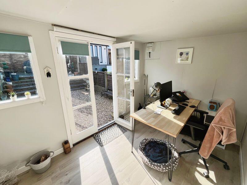 Additional image 10 of Fairway Avenue, Harwood