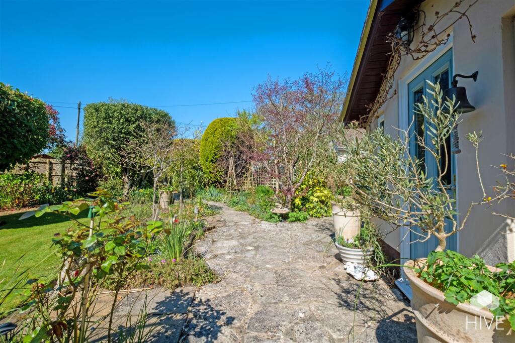 Additional image 25 of Bashley Cross Road, New Milton