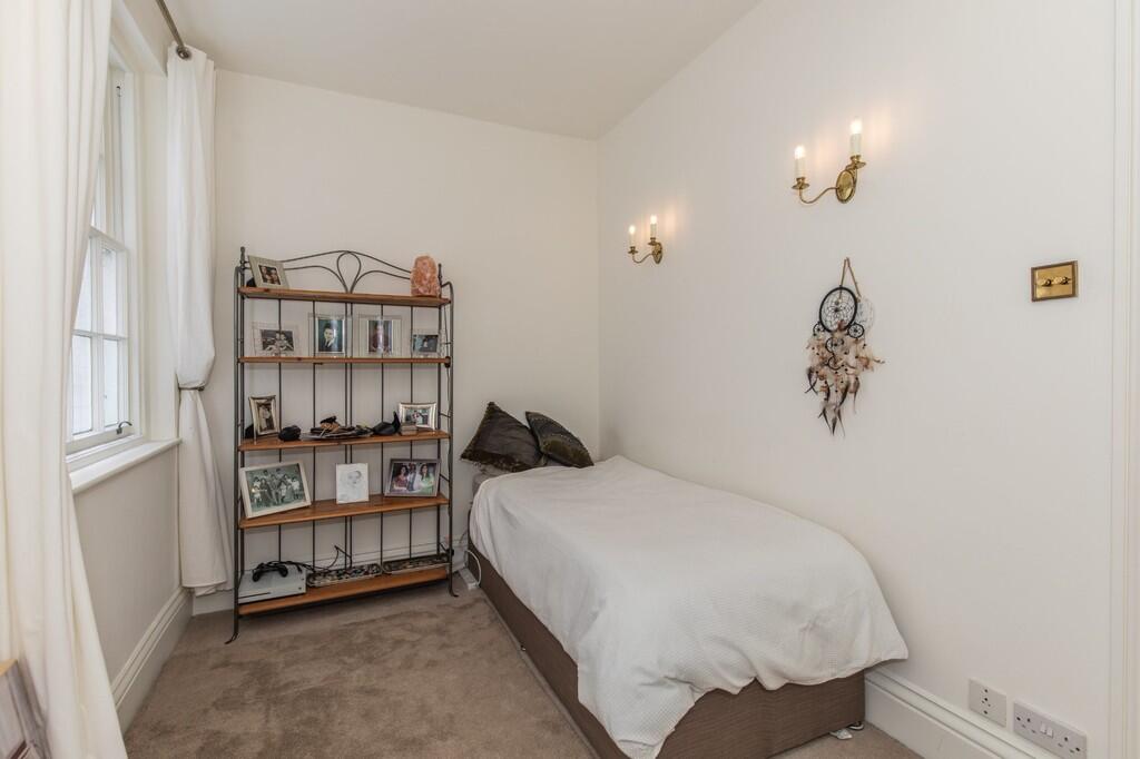 Additional image 25 of Lewes Crescent, Brighton