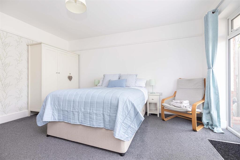 Additional image 15 of Spacious, Well presented, Level Access Bungalow in Elmsway